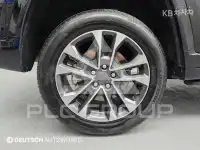 2023 Jeep CHEROKEE