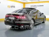 2023 Audi A8