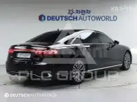2023 Audi A8