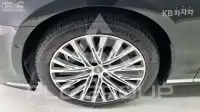 2023 Audi A8