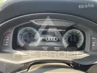 2023 Audi Q8