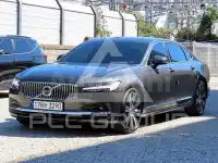 2023 Volvo S90