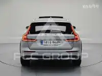 2023 Volvo V60