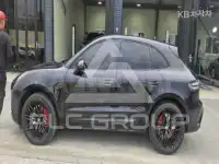 2023 Porsche MACAN