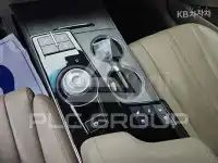 2023 KIA K8