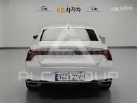 2023 KIA K8
