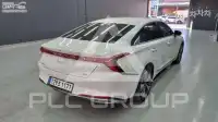 2023 KIA K8