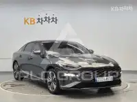 2023 KIA K8
