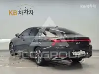 2023 KIA K8