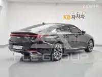 2023 KIA K8