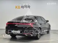2023 KIA K8