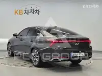 2023 KIA K8