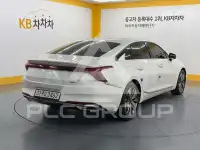 2023 KIA K8