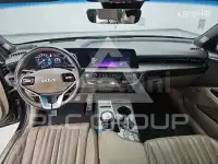2023 KIA K8