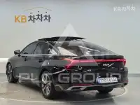 2023 KIA K8