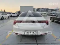 2023 KIA K8