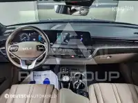 2023 KIA K8