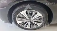 2023 KIA K8