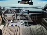 2023 KIA K8
