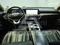 2023 KIA K8