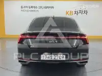 2023 KIA K8