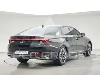 2023 KIA K8