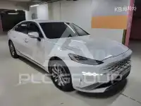 2023 KIA K8
