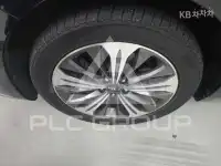 2023 KIA K8