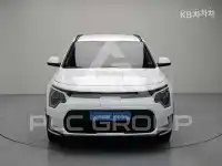 2023 KIA Niro