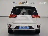 2023 KIA Niro