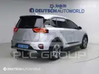 2023 KIA Niro
