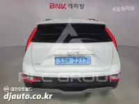 2023 KIA Niro