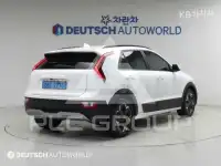 2023 KIA Niro
