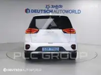 2023 KIA Niro