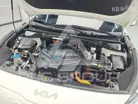 2023 KIA Niro