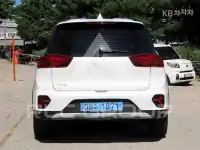 2023 KIA Niro