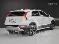 2023 KIA Niro