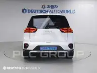 2023 KIA Niro