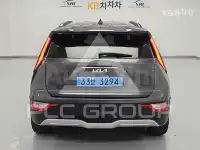 2023 KIA Niro