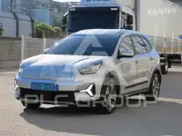2023 KIA Niro