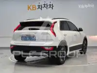2023 KIA Niro