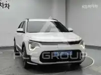 2023 KIA Niro