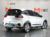 2023 KIA Niro