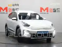 2023 KIA Niro