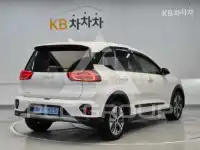 2023 KIA Niro