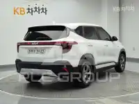 2023 KIA Seltos