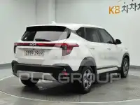 2023 KIA Seltos