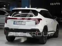2023 KIA Seltos