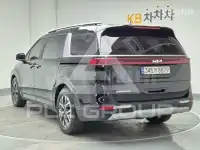 2023 KIA Carnival