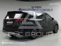 2023 KIA Carnival